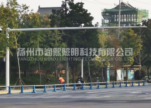 一体式太阳能庭院灯